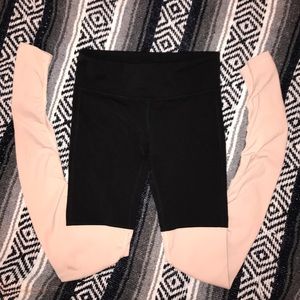 Alo Yoga Goddess Legging